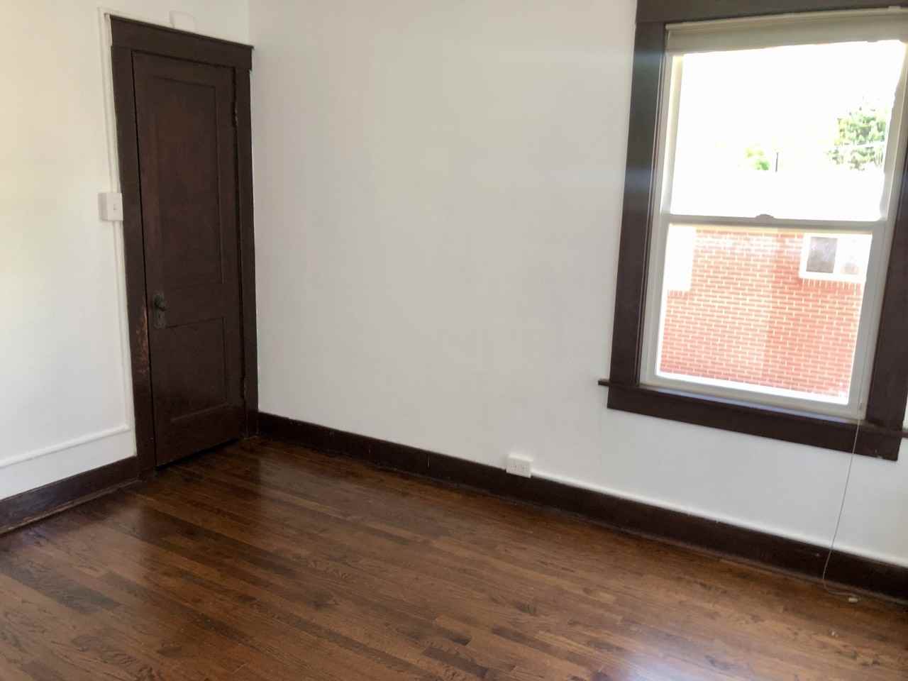 513 Terry St #1 - Photo 6 of 15