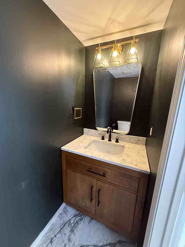 703 Gregory Dr #NA - Photo 7 of 10