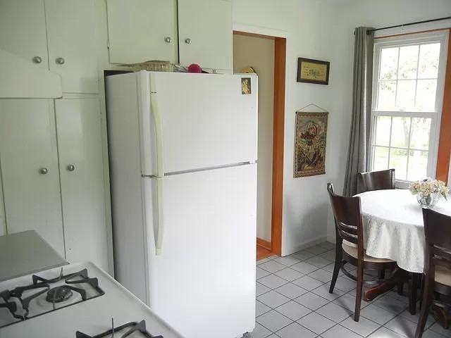 1015 S Hough St #NA - Photo 7 of 20