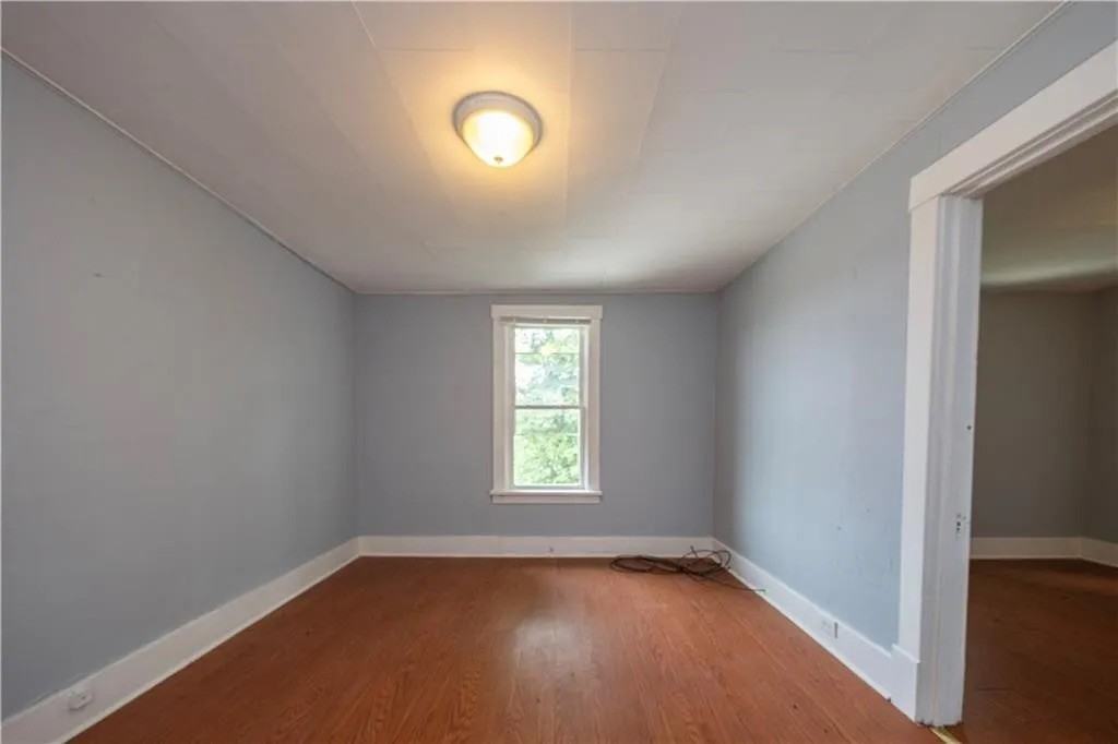 115 Spring St #3 - Photo 2 of 8