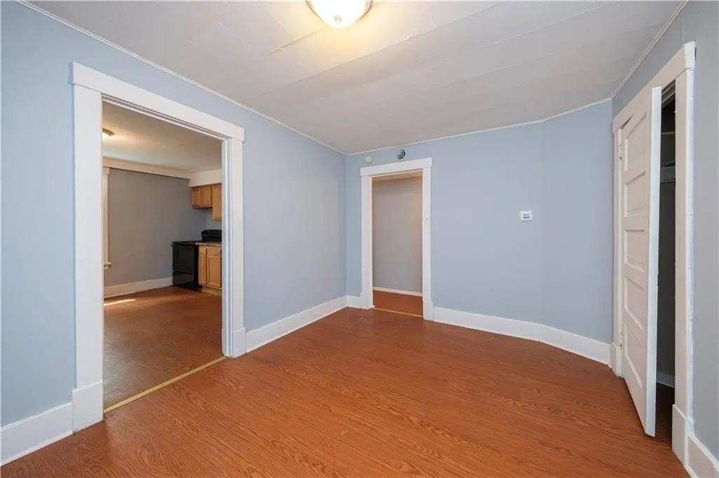 115 Spring St #3 - Photo 3 of 8