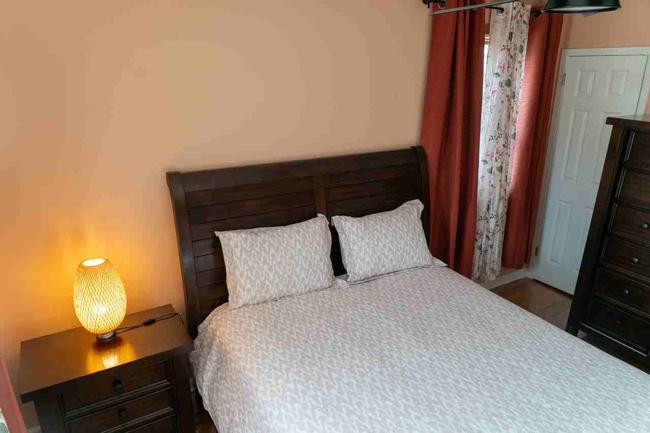 1042 E 93rd St #2ndFLAPT - Photo 2 of 11