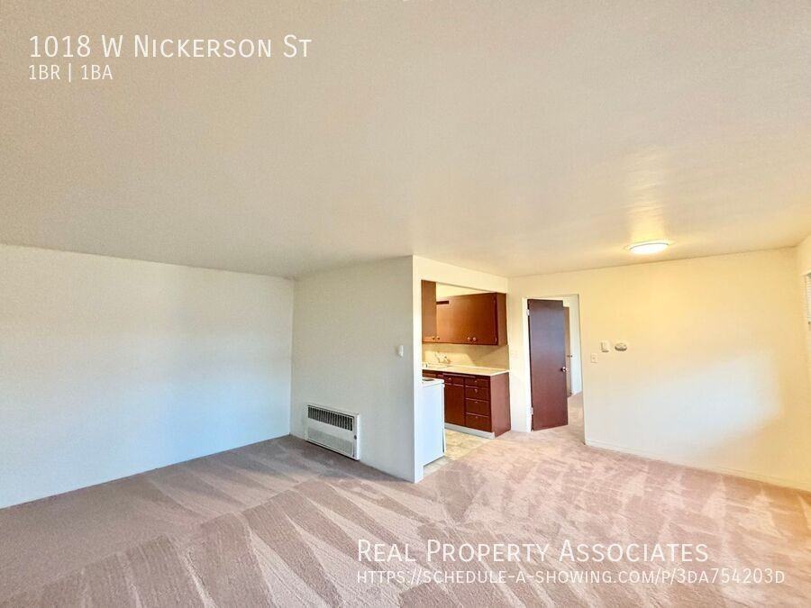 1018 W Nickerson St - Photo 2 of 17