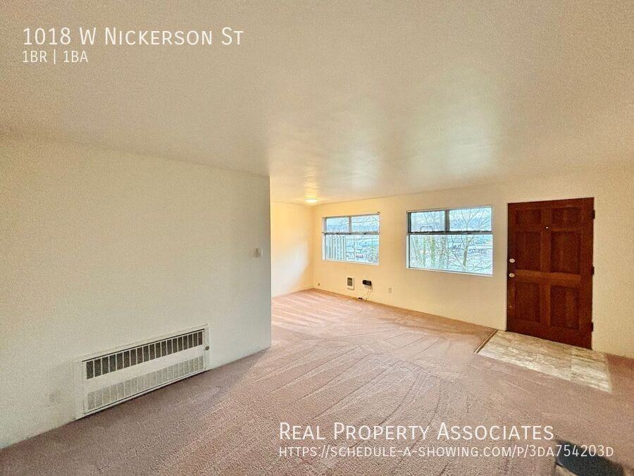 1018 W Nickerson St - Photo 3 of 17