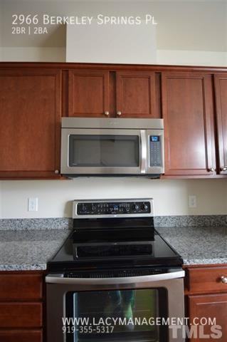 2966 Berkeley Springs Pl - Photo 5 of 24