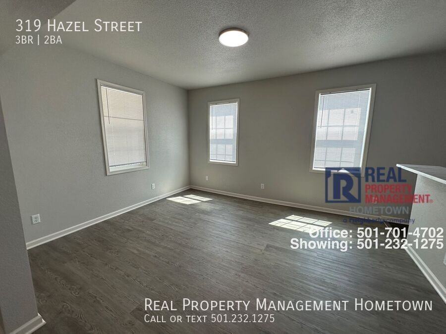 319 Hazel St - Photo 4 of 21