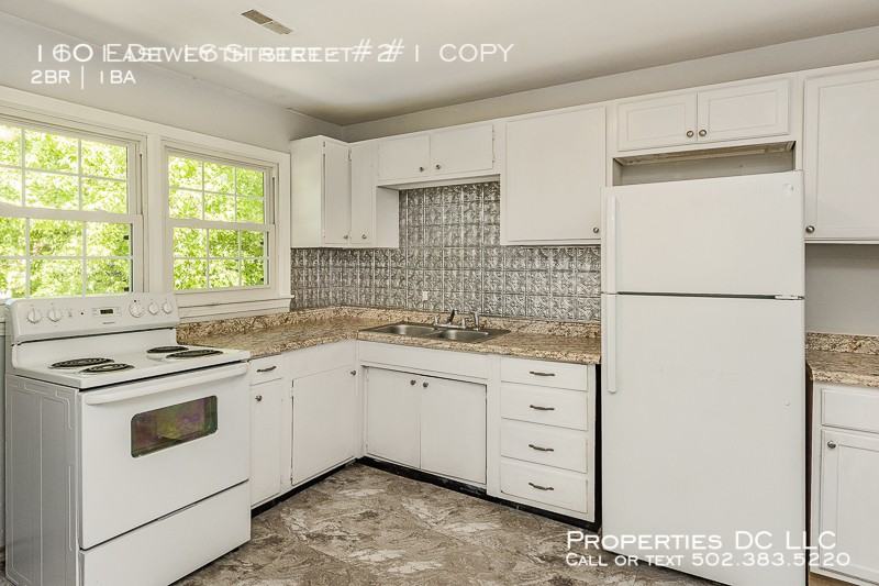 1601 Dewey St #2 - Photo 5 of 13