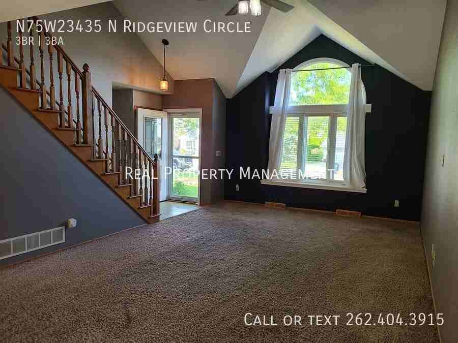 N75W23435 N Ridgeview Cir - Photo 3 of 23