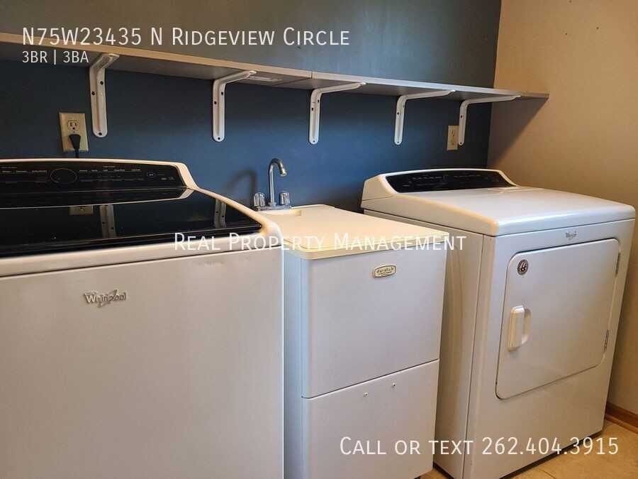 N75W23435 N Ridgeview Cir - Photo 7 of 23