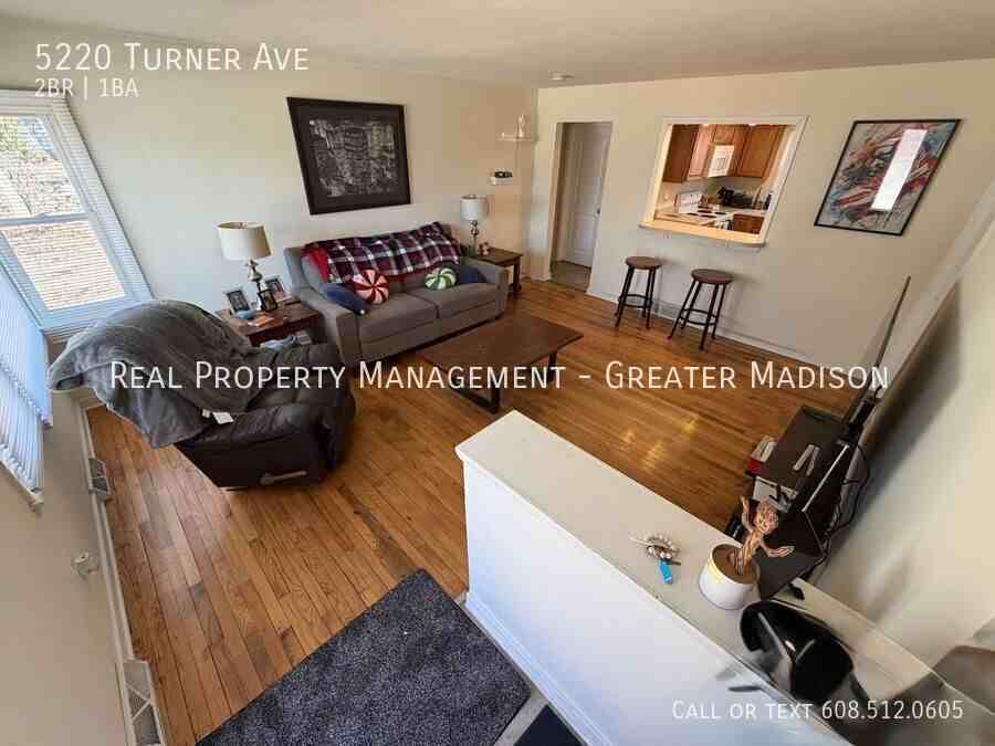 5220 Turner Ave - Photo 2 of 10