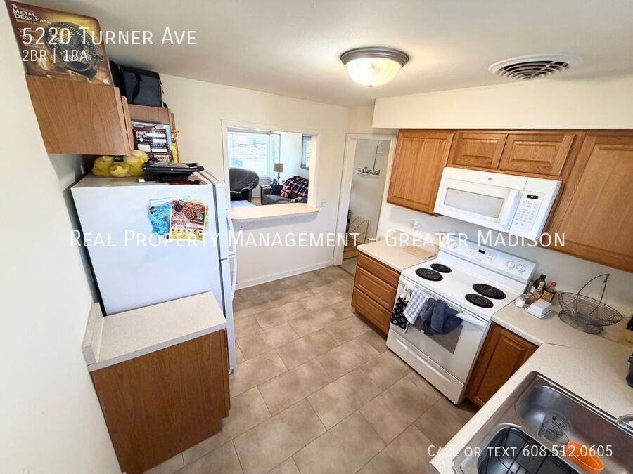 5220 Turner Ave - Photo 6 of 10