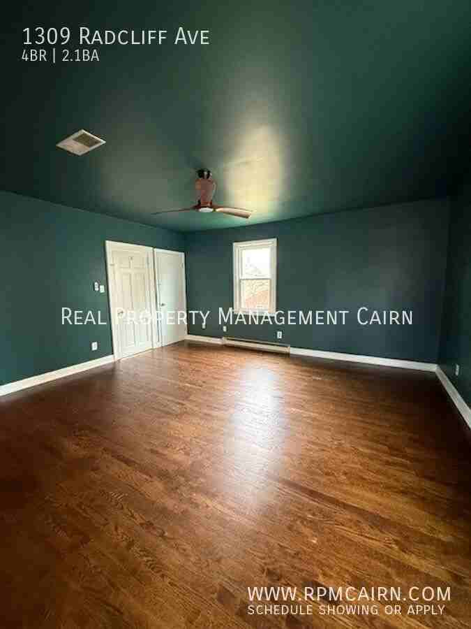 1309 Radcliff Ave - Photo 3 of 15