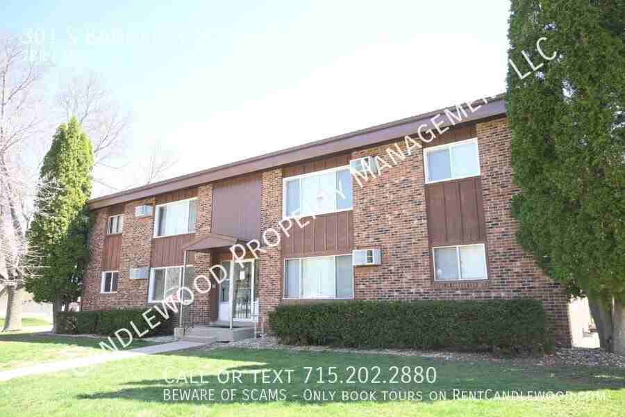 301 S Brooklyn St #2 - Photo 2 of 22