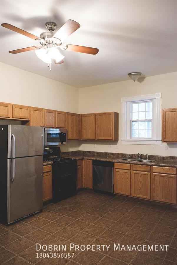 2204 Parkwood Ave - Photo 7 of 14