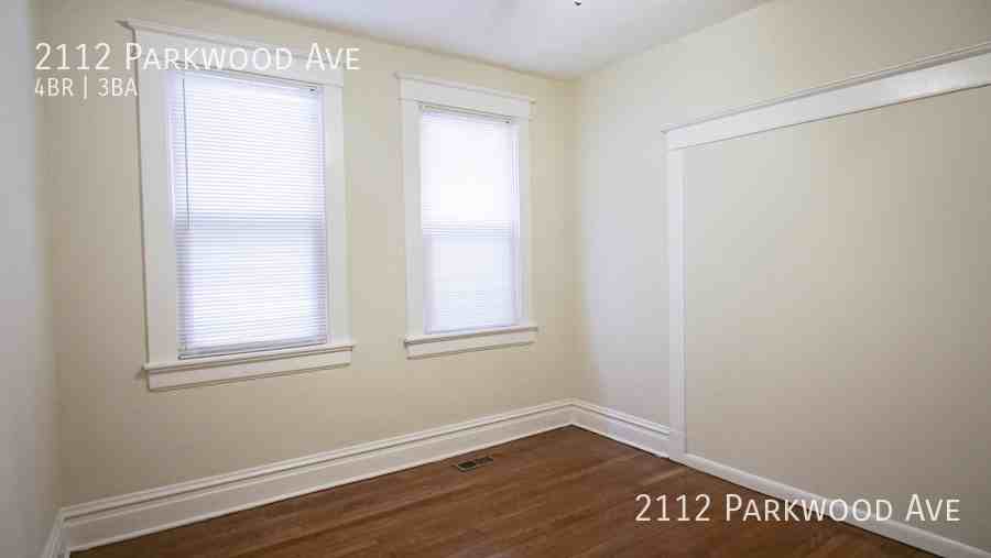 2112 Parkwood Ave - Photo 4 of 25