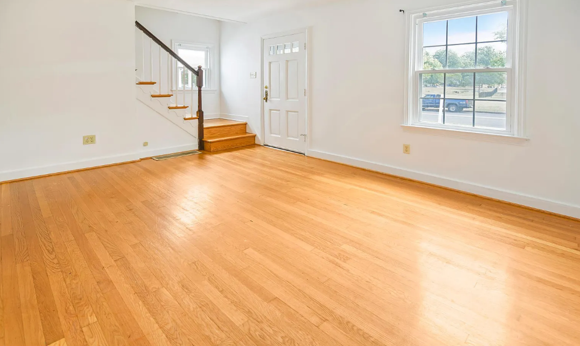 139 Belview Ave #139 - Photo 5 of 19