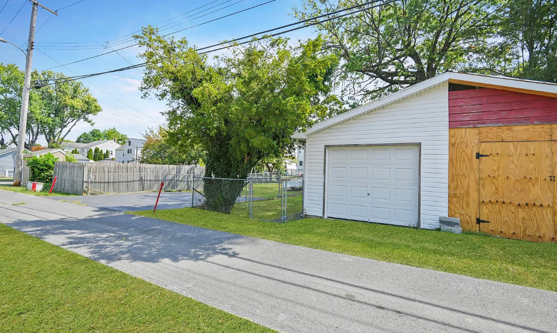 139 Belview Ave #139 - Photo 7 of 19