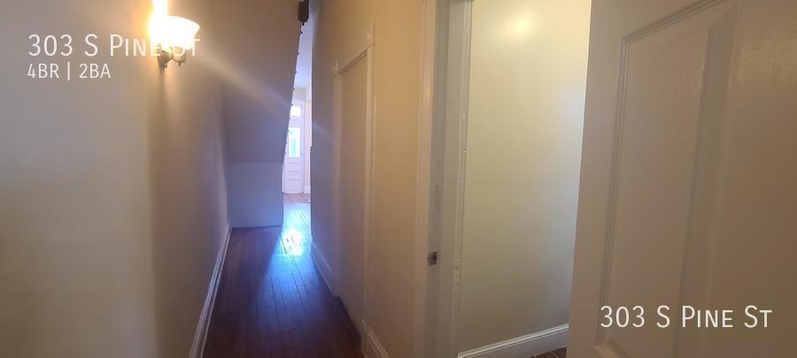 303 S Pine St - Photo 7 of 30