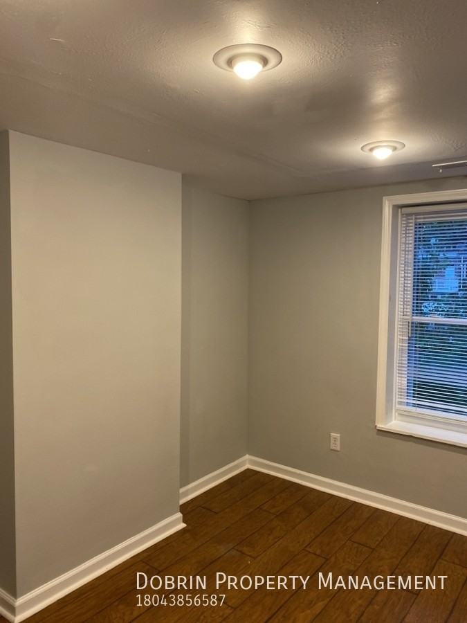 507 W Marshall St - Photo 7 of 26