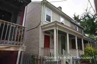 704 W Clay St - Photo 1 of 1