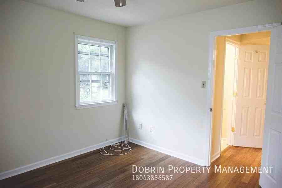 1807 Maplewood Ave - Photo 7 of 16