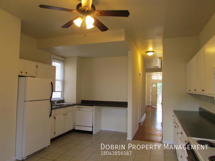 2022 Parkwood Ave - Photo 4 of 14