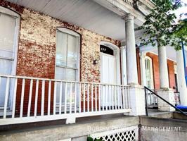 featured image of 111 E Leigh St