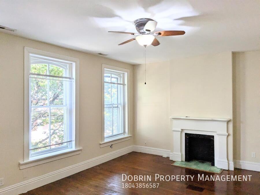 111 E Leigh St - Photo 4 of 31