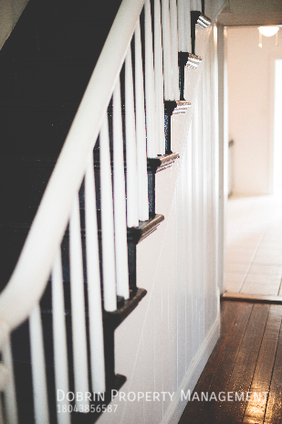 713 W Clay St - Photo 5 of 17