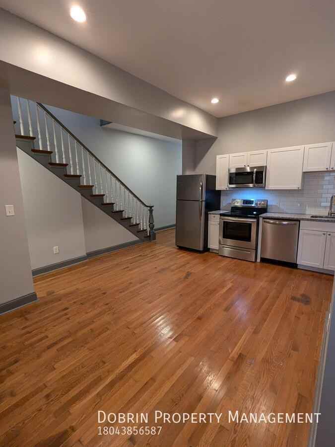 608 N 1st St - Photo 6 of 40