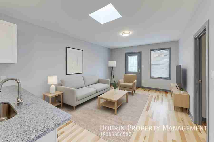 1816 Blair St - Photo 3 of 16