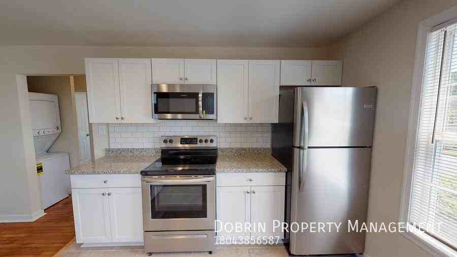 1816 Blair St - Photo 4 of 16