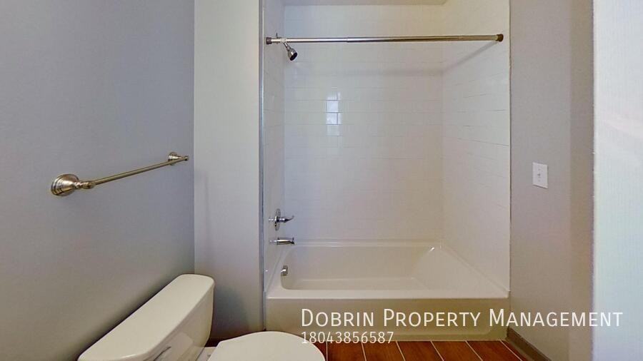 1816 Blair St - Photo 6 of 16