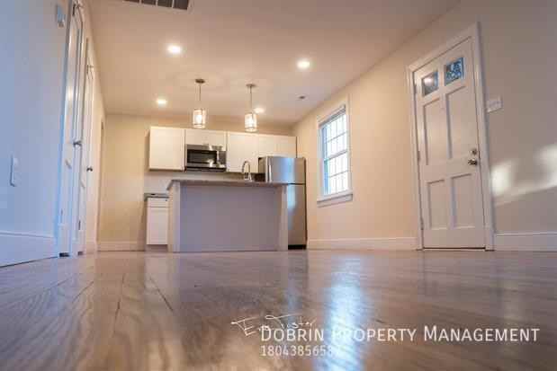 1809 Blair St - Photo 7 of 20