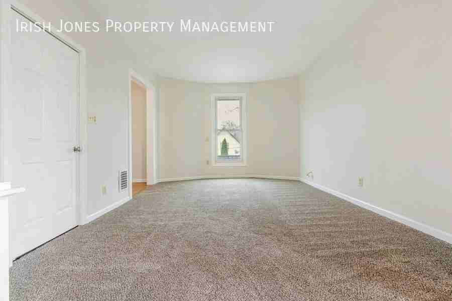 152 Wildwood Pl #2 - Photo 5 of 14