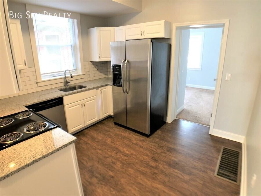 71 E Gates St #1 - Photo 2 of 12