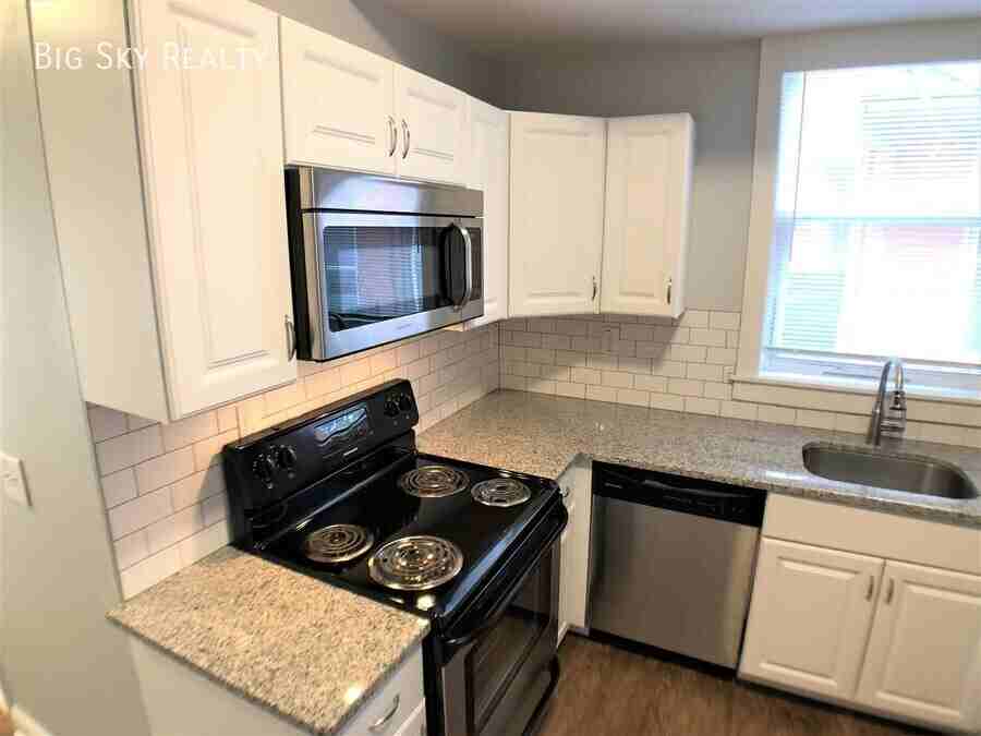 71 E Gates St #1 - Photo 4 of 12