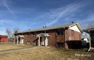 1840 Cambridge Dr #4 - Photo 1 of 1