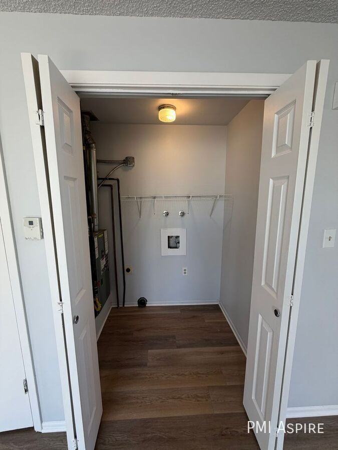 1840 Cambridge Dr #4 - Photo 5 of 14