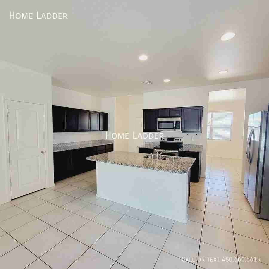 11239 E Sunflower Ct - Photo 5 of 22