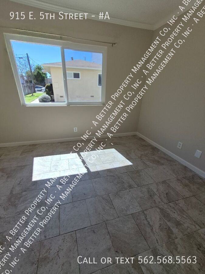 915 E 5th St #A - Photo 5 of 10