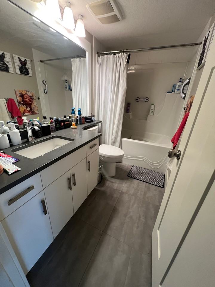 1388 Gabriola Drive - Photo 3 of 9