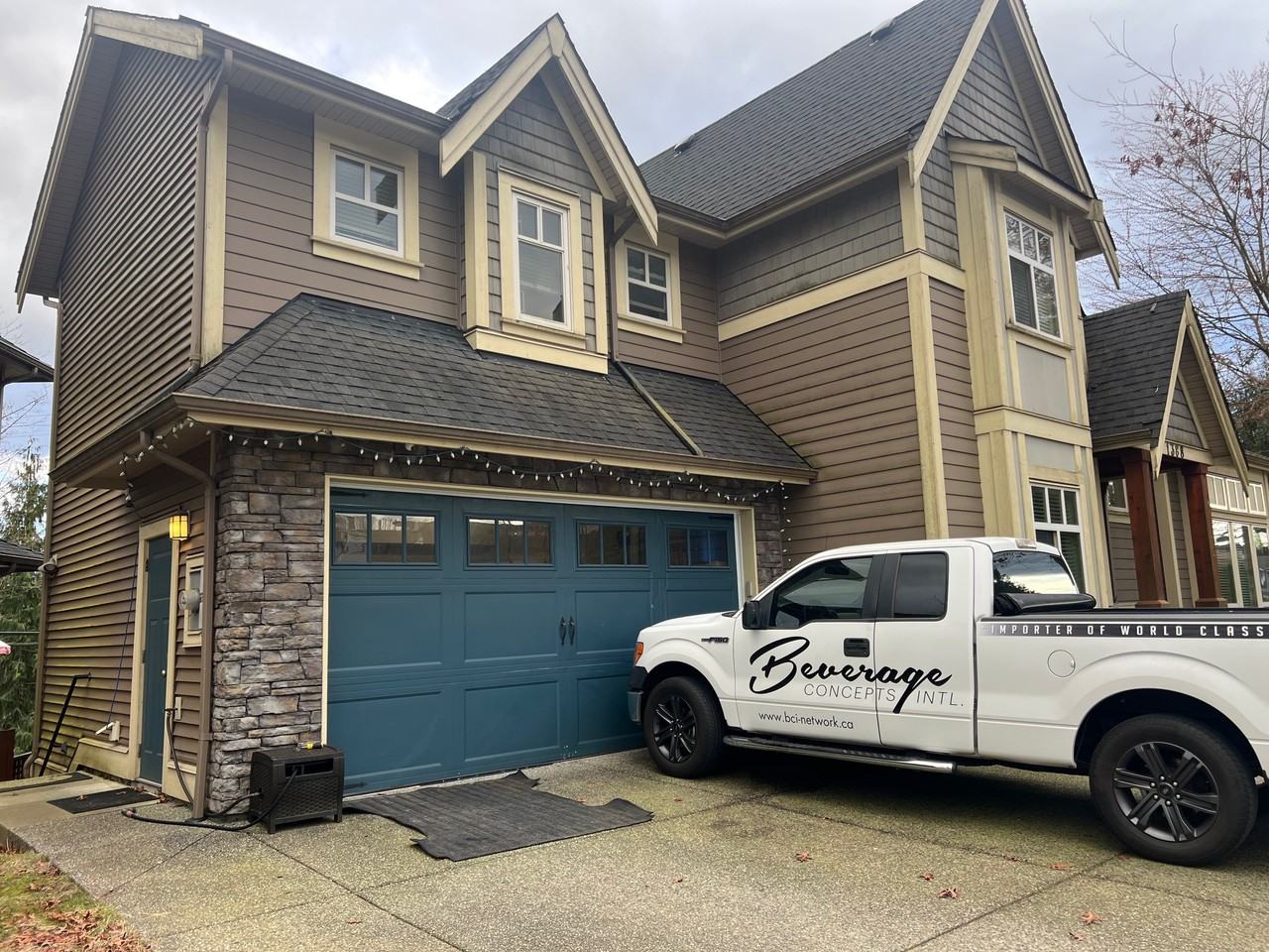 1388 Gabriola Drive - Photo 4 of 9