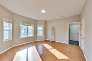 featured image of 1000 18th St #16
