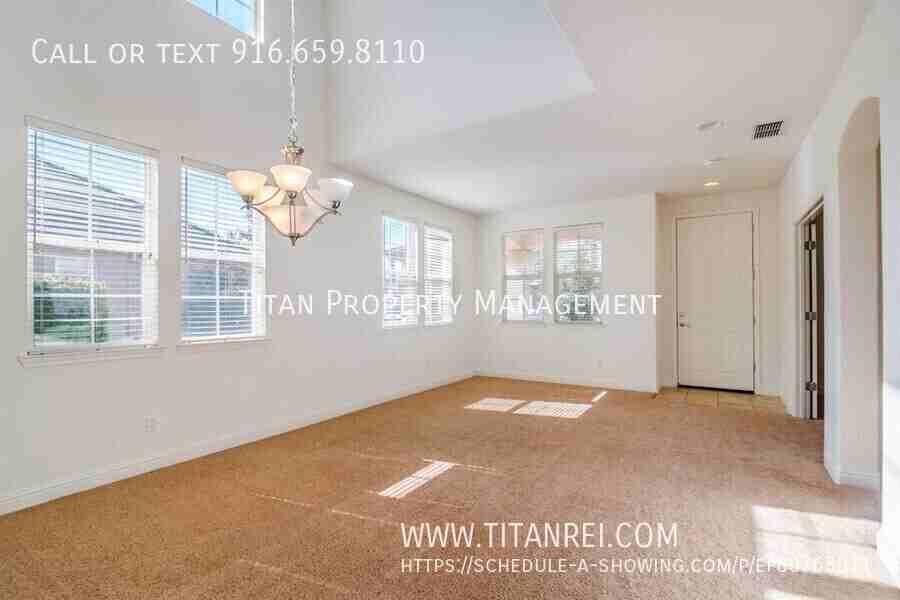 11737 Brook Valley Way - Photo 7 of 26