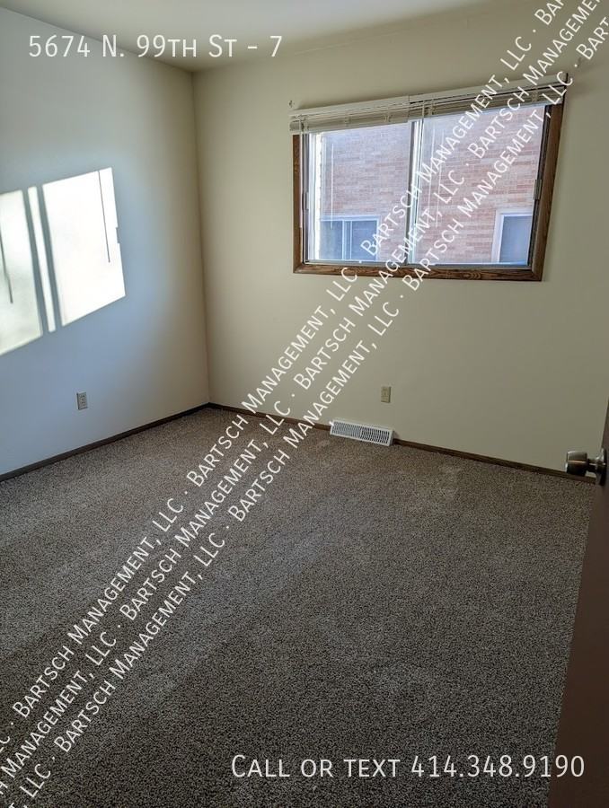 5674 N 99th St #7 - Photo 3 of 6