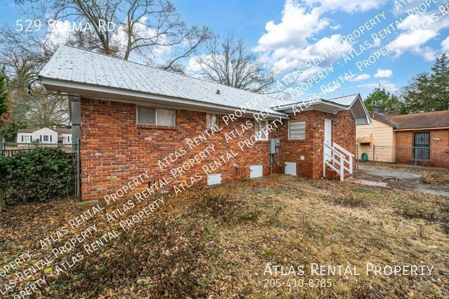 529 Selma Rd - Photo 6 of 24