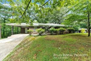 featured image of 1200 Oakley Dr