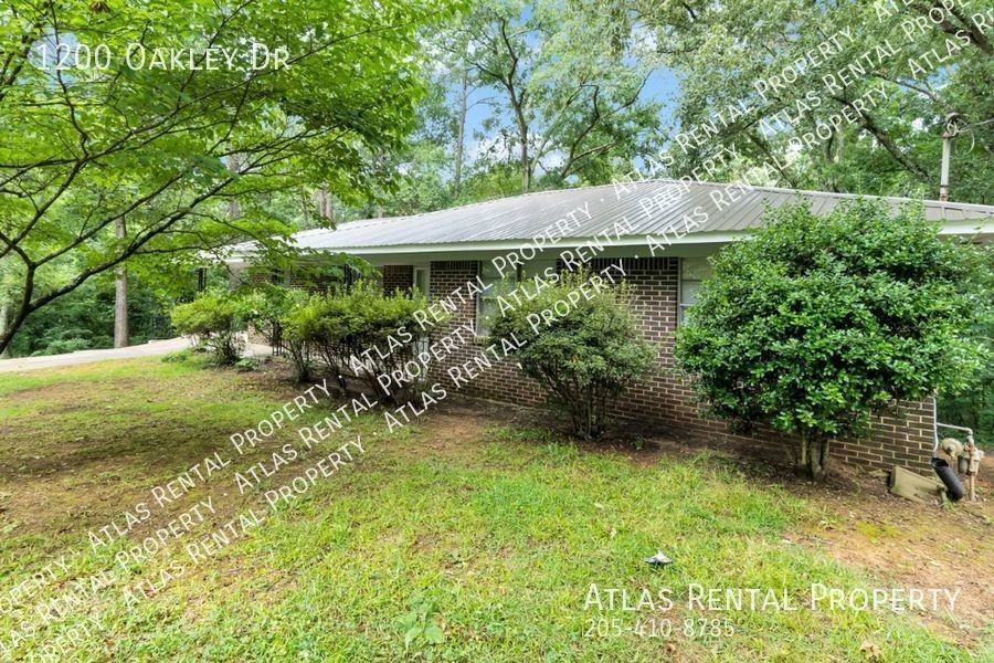 1200 Oakley Dr - Photo 4 of 30