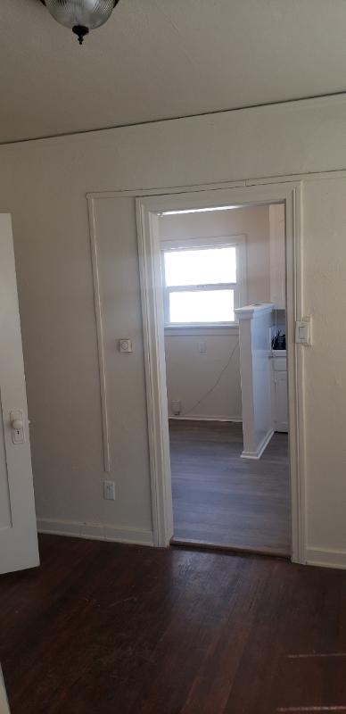 2103 Belle St - Photo 4 of 17